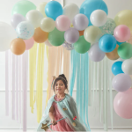 Kit Arco Palloncini Pastello con Strisce Decorative
