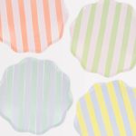 8 Piatti Strisce Pastello