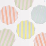 8 Piattini Strisce Pastello